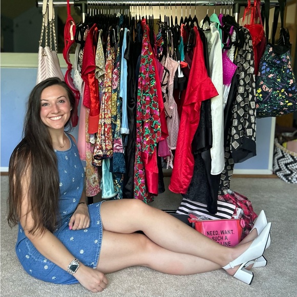 Vintage IE Denim Shift Tank Dress with White Embroidered Flowers - Picture 2 of 6